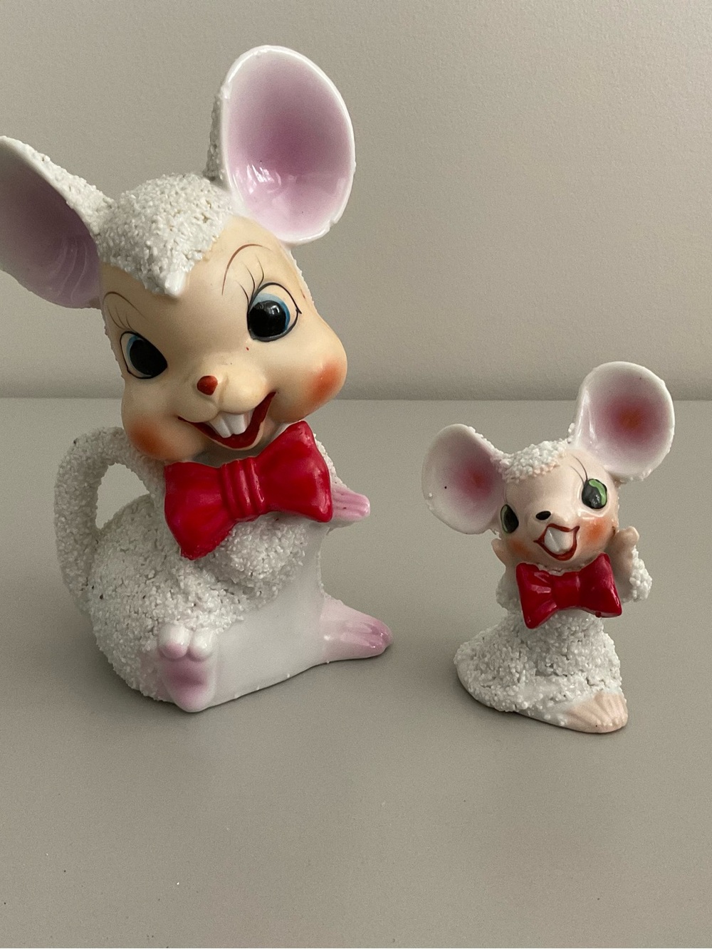 White & Pink Sugar-Textured Mice With Red Bows -Ceramic Sugar Textured Mice